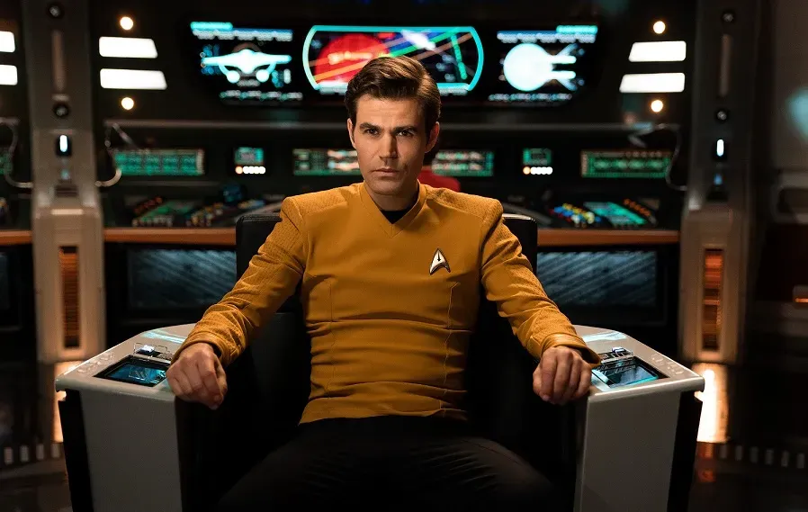 Paul Wesley fala sobre o Kirk mais ousado em Strange New Worlds