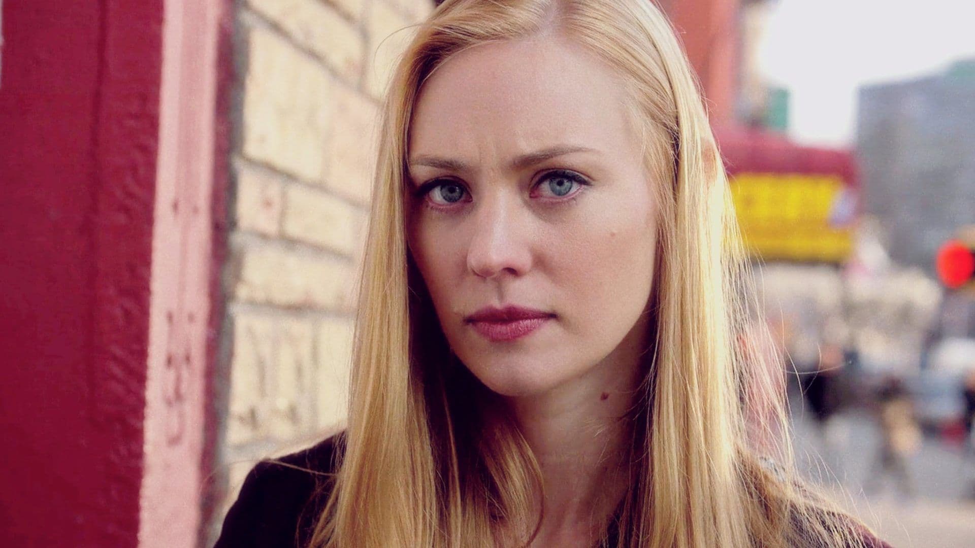 Deborah Ann Woll revela condição para Karen Page aparecer além de Daredevil