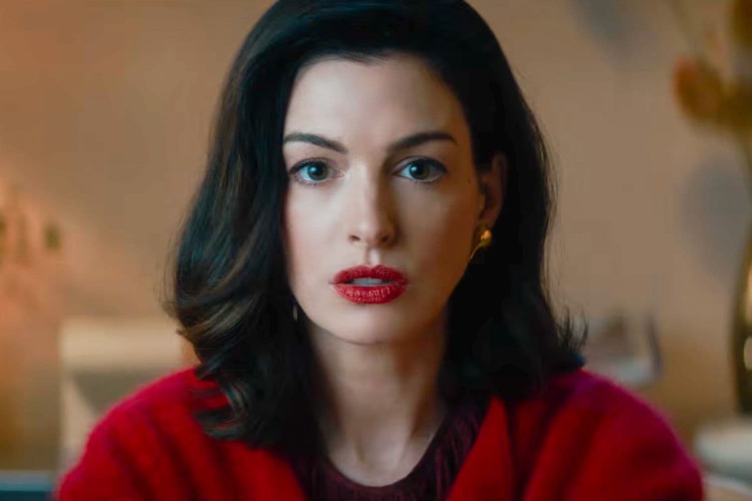 Verity: trailer oficial do suspense de Colleen Hoover com Anne Hathaway e Dakota Johnson