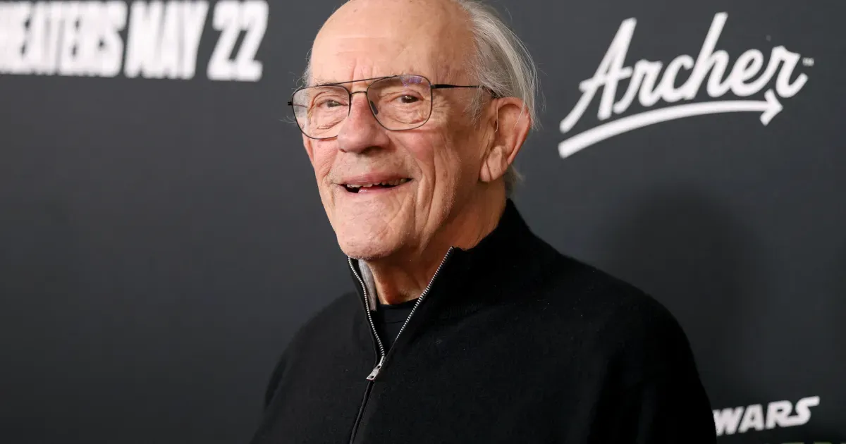 CCXP26 confirma Christopher Lloyd, o Doc Brown de De Volta para o Futuro