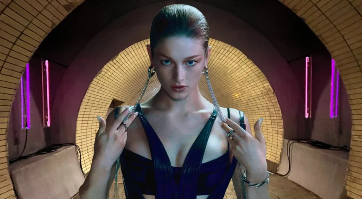 Hunter Schafer confirma que estrelou filme secreto de vampiros da A24